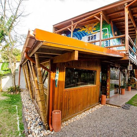 Hostel Quintal Do Rosa Praia do Rosa Exterior photo